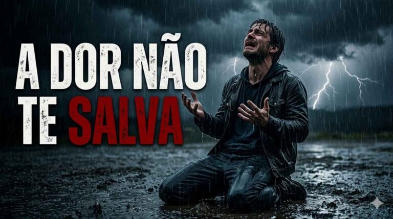 Homem orando na chuva, simbolizando dor e busca por salvação espiritual.